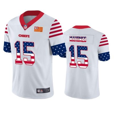 Kansas City Chiefs #15 Patrick Mahomes White Nike Team Logo USA Flag Vapor Untouchable Limited NFL Jersey